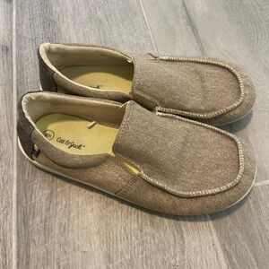 Cat and Jack boys size 6 shoes. Worn one time for family pictures.